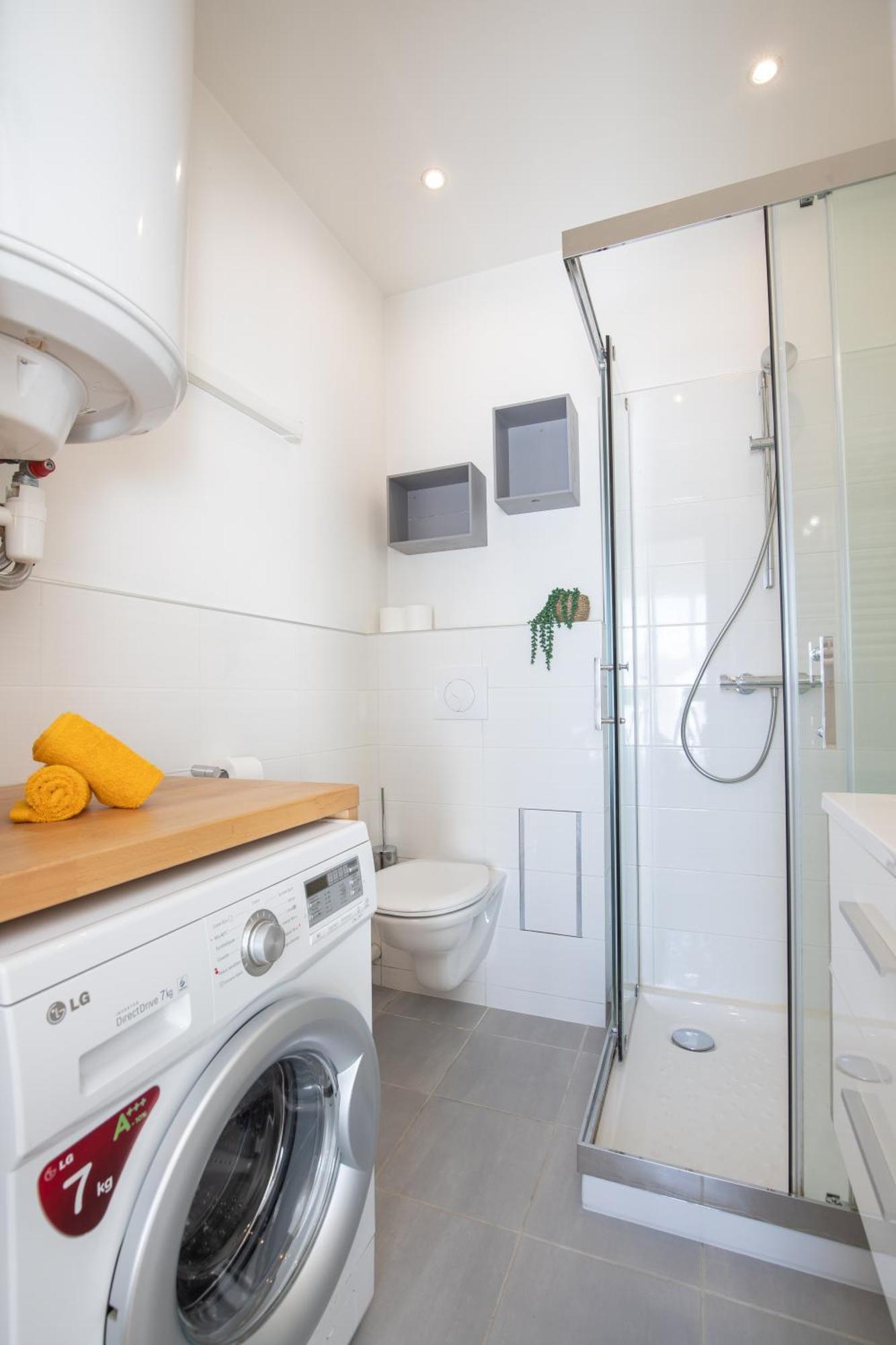 شقة Le Partage Des Eaux - 4 Couchages - Hypercentre - Clim - Wifi LʼIsle-sur-la-Sorgue المظهر الخارجي الصورة